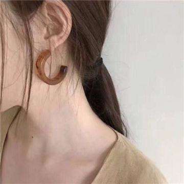 罗莎快跑手机版下载